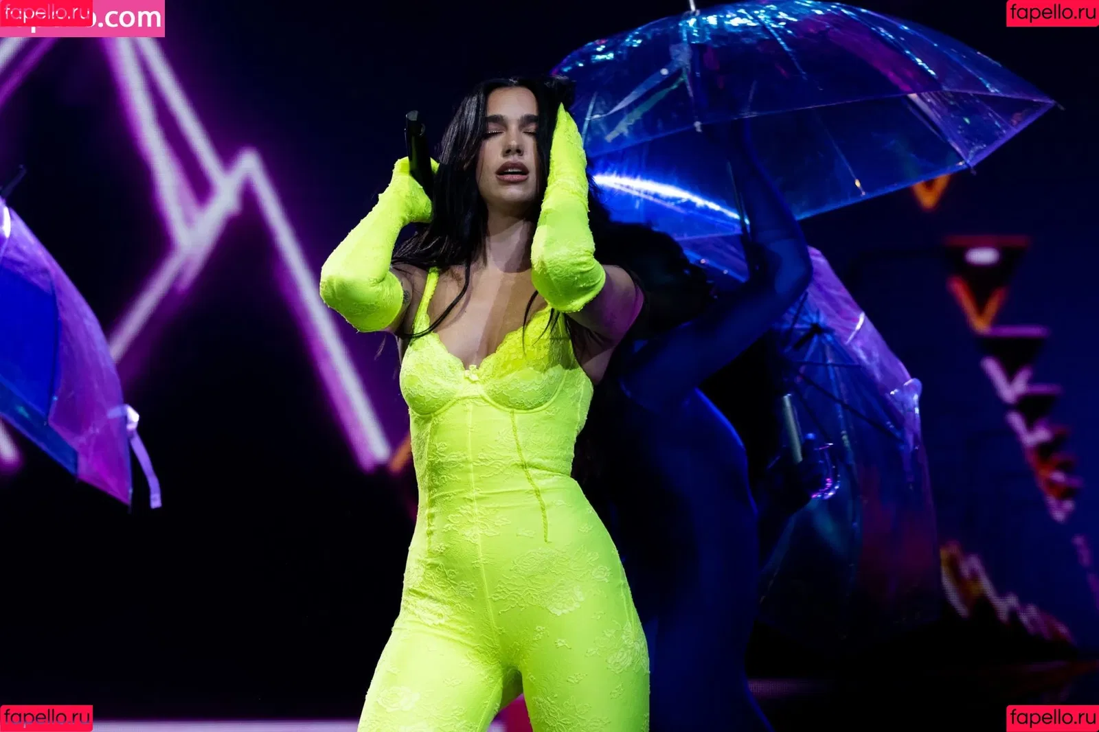Dua Lipa Onlyfans Photo Gallery 