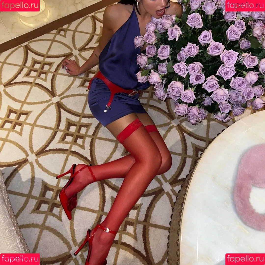 Dua Lipa Onlyfans Photo Gallery 