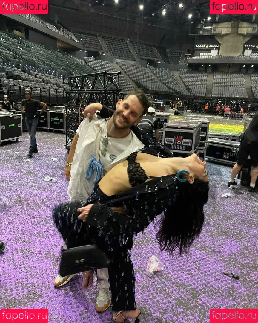 Dua Lipa Onlyfans Photo Gallery 