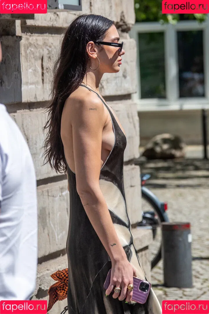 Dua Lipa Onlyfans Photo Gallery 