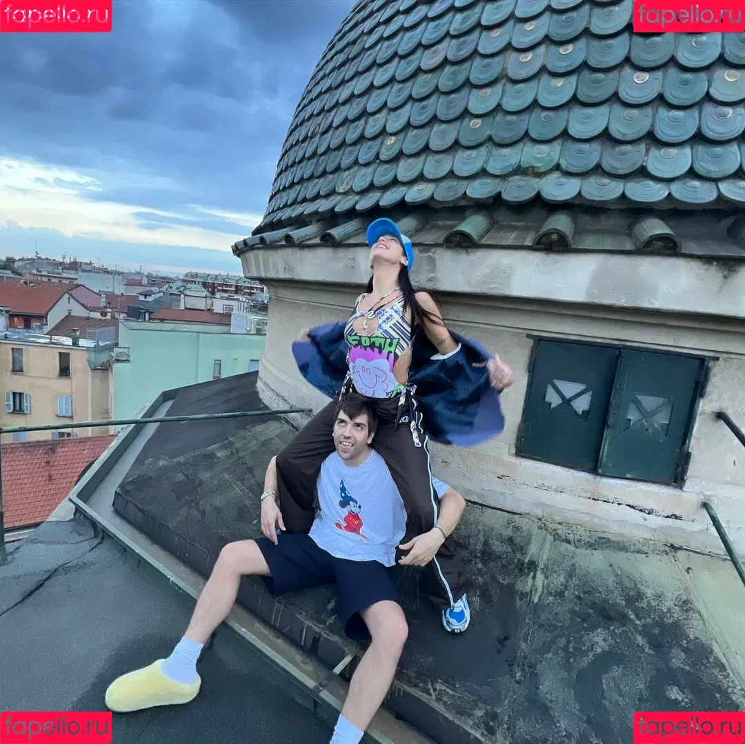 Dua Lipa Onlyfans Photo Gallery 