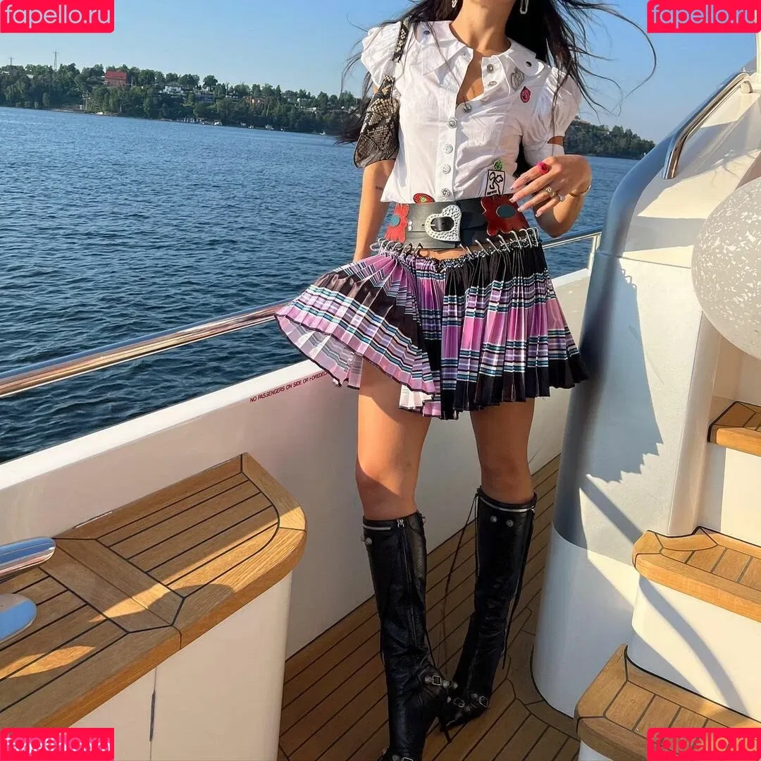 Dua Lipa Onlyfans Photo Gallery 