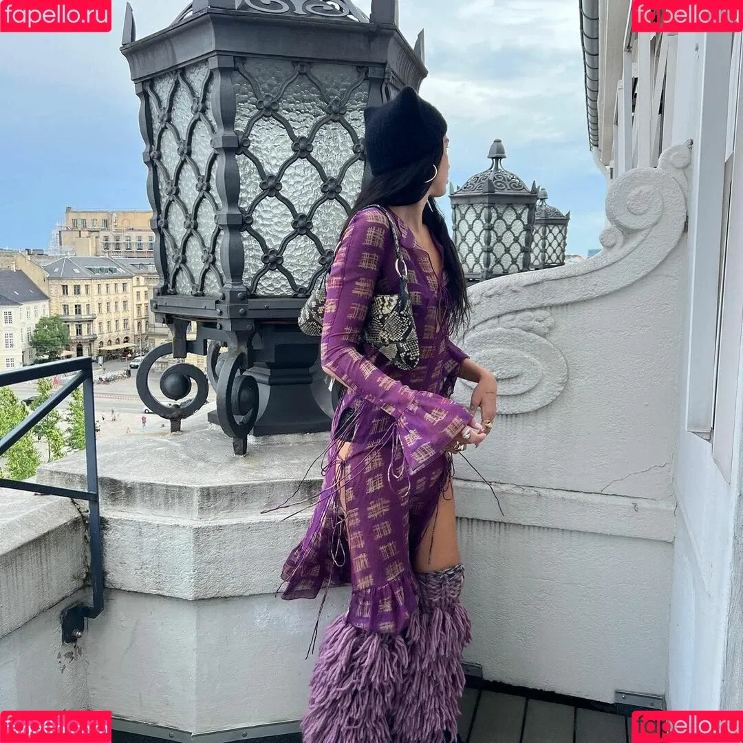 Dua Lipa Onlyfans Photo Gallery 