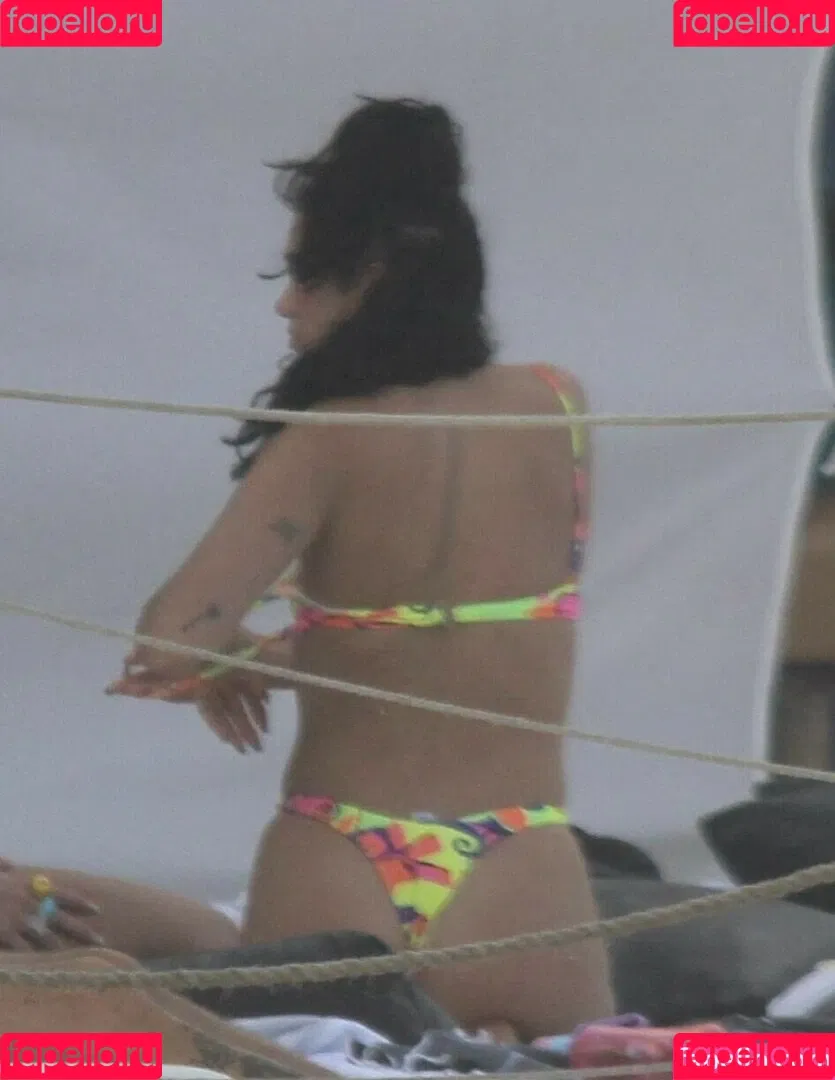 Dua Lipa Onlyfans Photo Gallery 