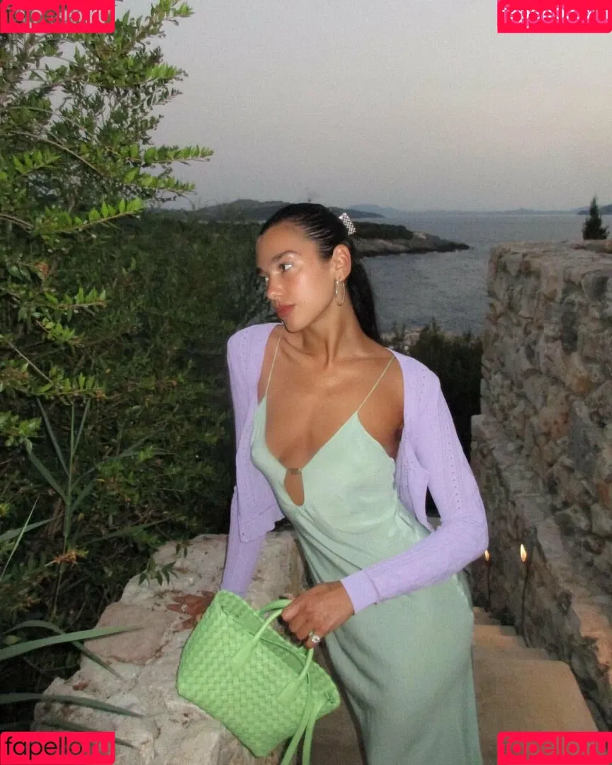 Dua Lipa Onlyfans Photo Gallery 