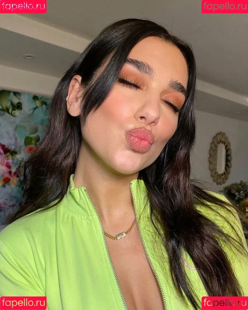 Dua Lipa Onlyfans Photo Gallery 