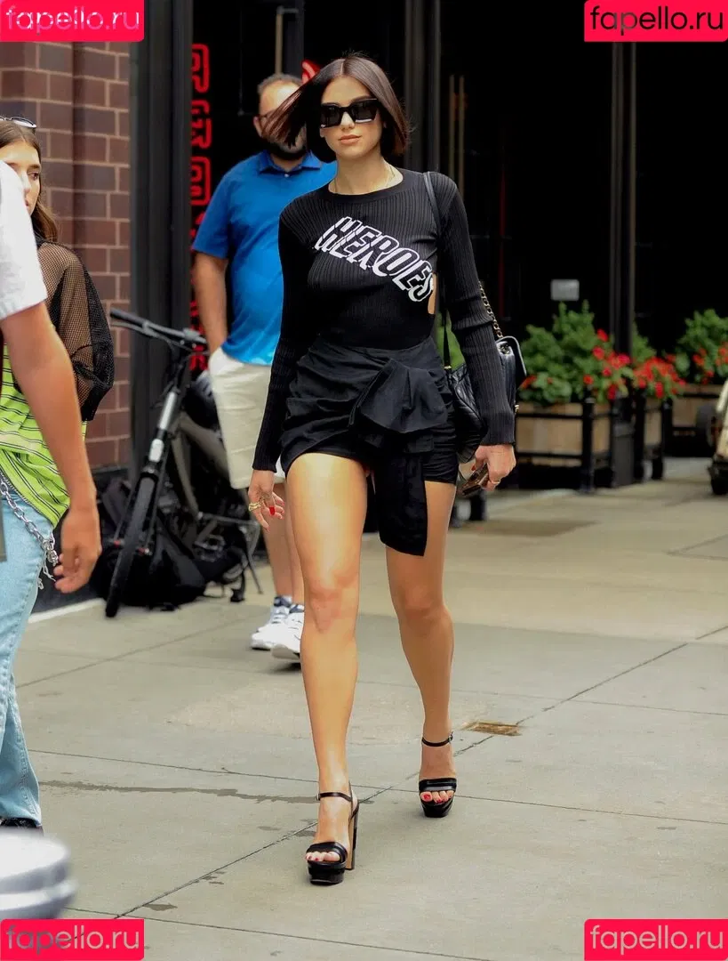 Dua Lipa Onlyfans Photo Gallery 