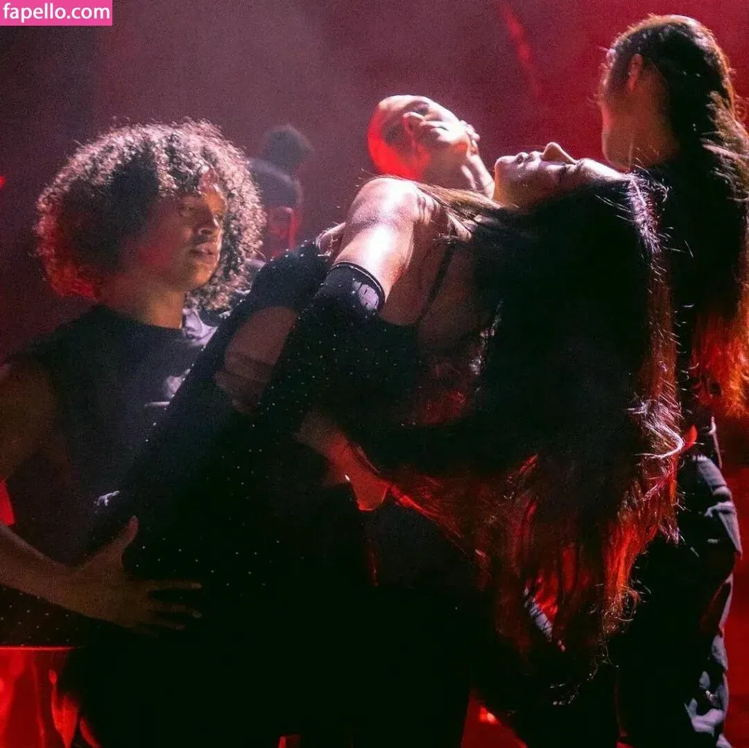 Dua Lipa Onlyfans Photo Gallery 