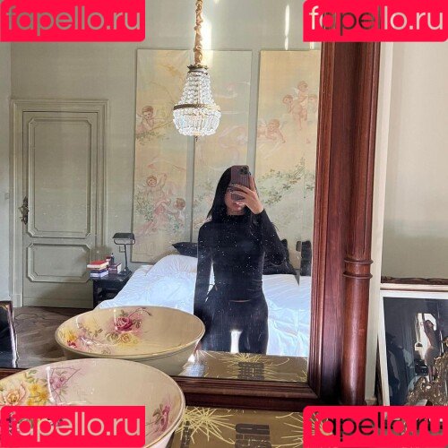 Dua Lipa Onlyfans Photo Gallery 