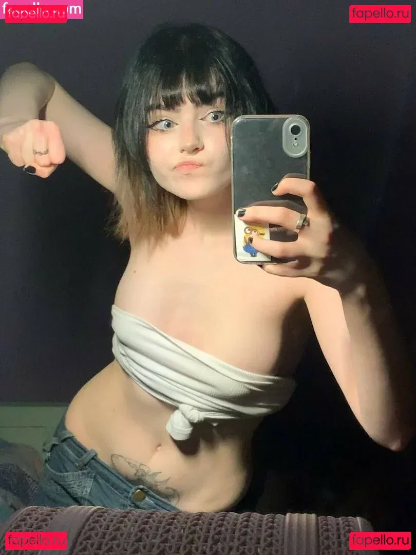 sqwrtick Onlyfans Photo Gallery 