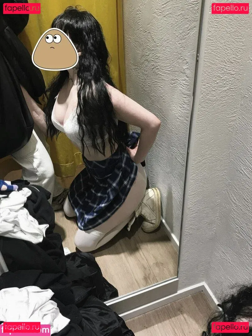 sqwrtick Onlyfans Photo Gallery 