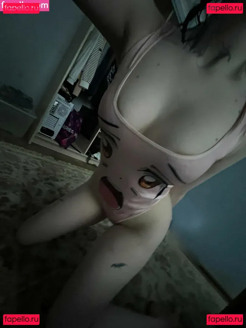 sqwrtick Onlyfans Photo Gallery 