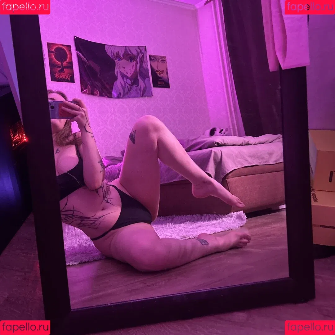 skrpnkva Onlyfans Photo Gallery 