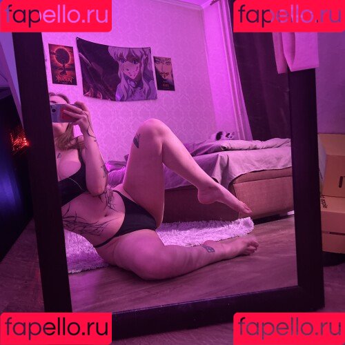 skrpnkva Onlyfans Photo Gallery 