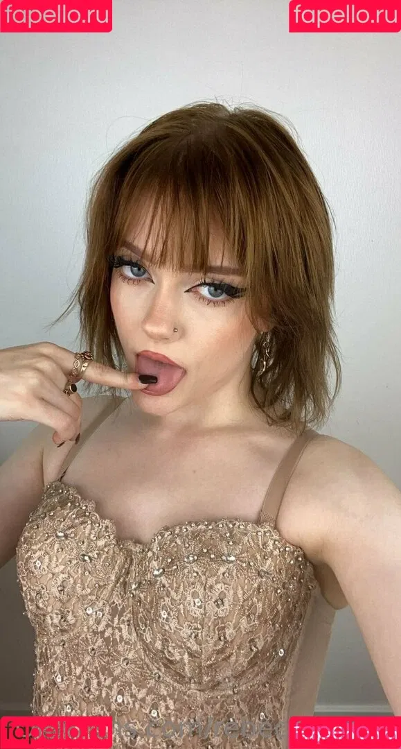 rebecccamua Onlyfans Photo Gallery 
