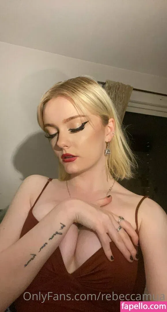 rebecccamua Onlyfans Photo Gallery 