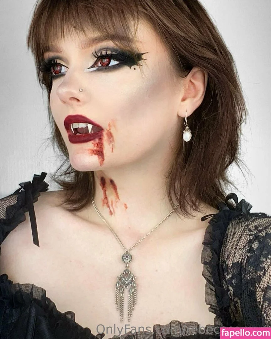 rebecccamua Onlyfans Photo Gallery 