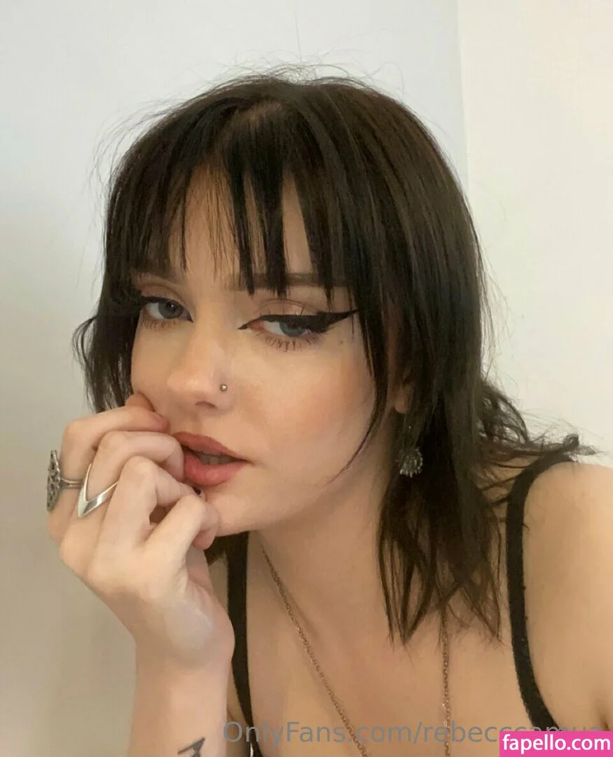 rebecccamua Onlyfans Photo Gallery 