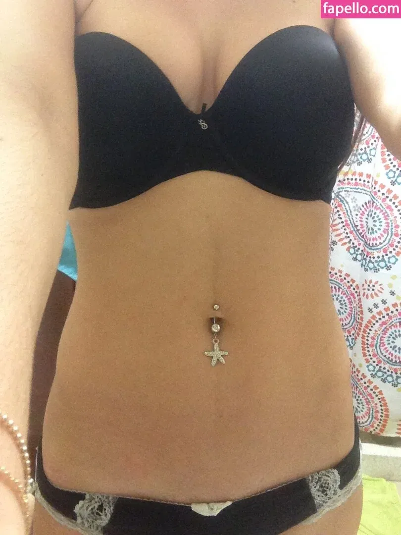 Katie Broad Onlyfans Photo Gallery 