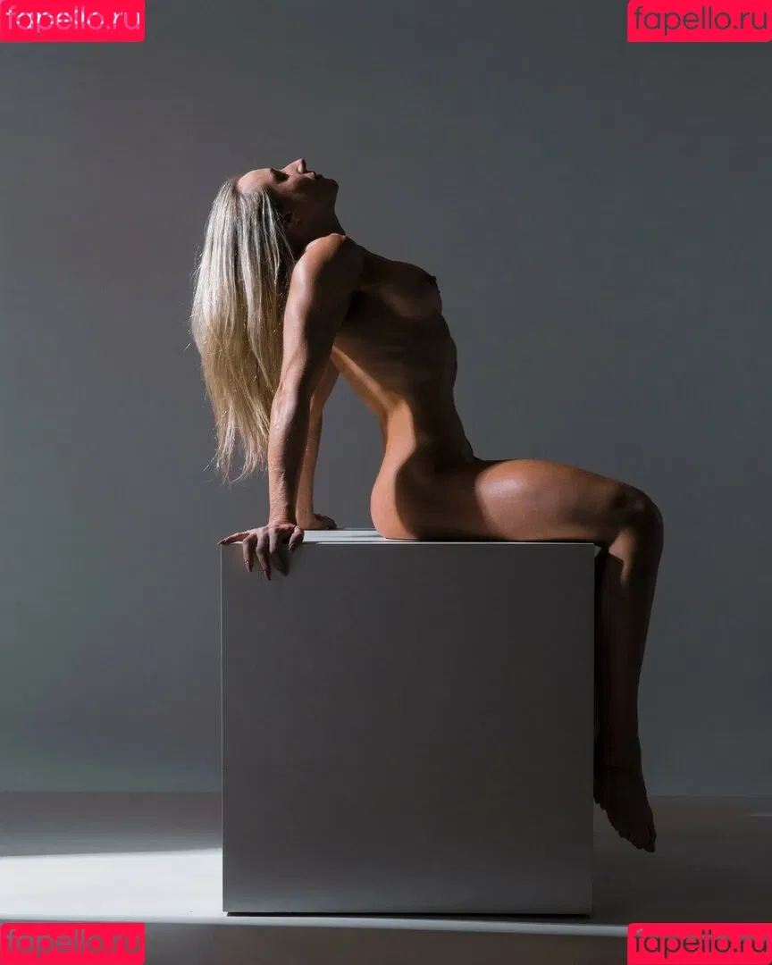 Aline Hirth Onlyfans Photo Gallery 