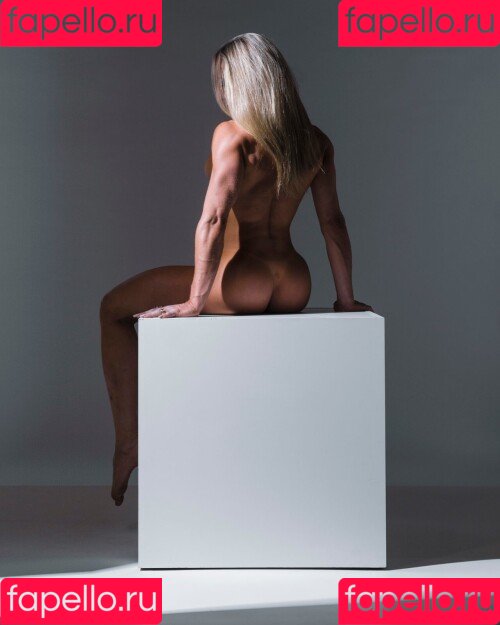 Aline Hirth Nude Onlyfans Photo 113