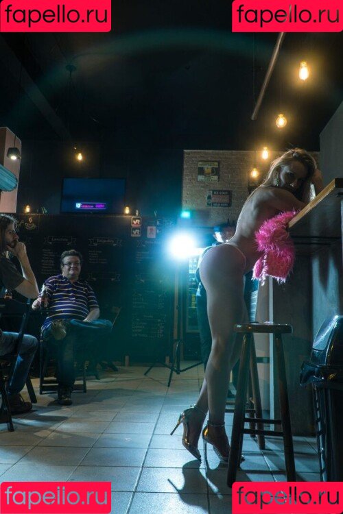 Aline Hirth Onlyfans Photo Gallery 