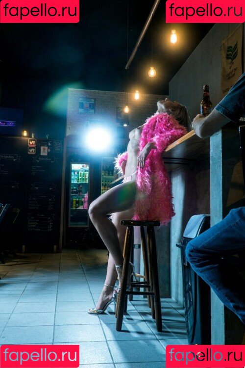 Aline Hirth Onlyfans Photo Gallery 