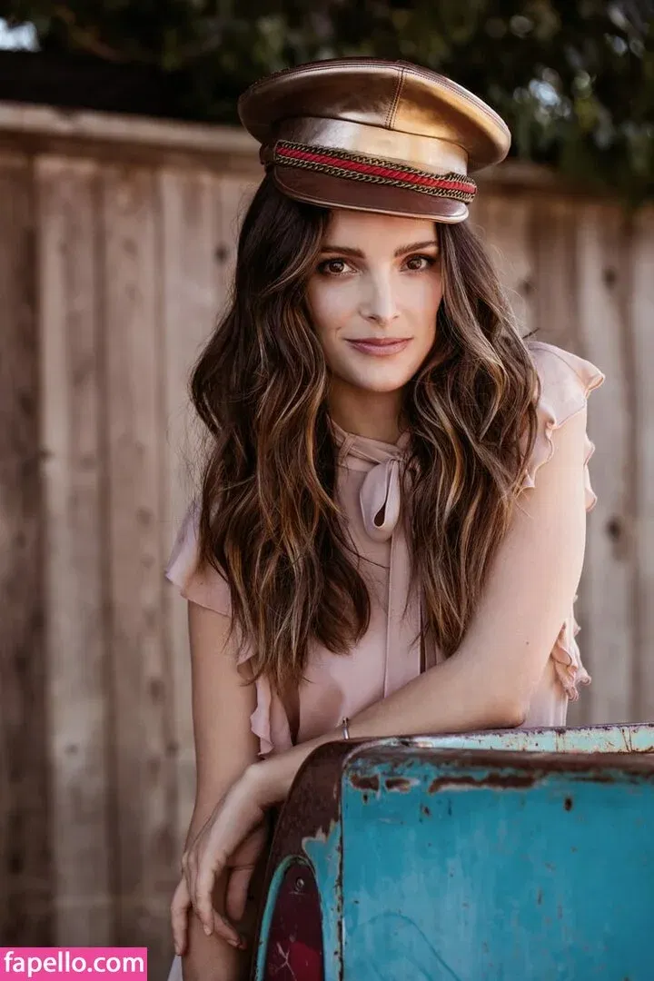 Jodi Balfour Onlyfans Photo Gallery 