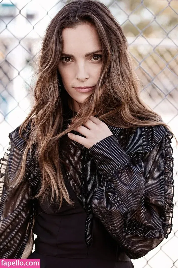 Jodi Balfour Onlyfans Photo Gallery 