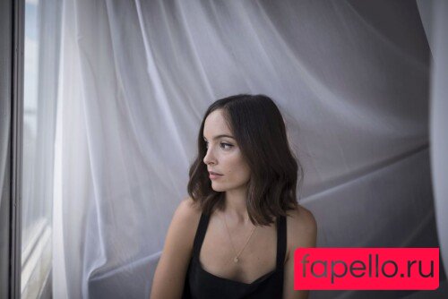 Jodi Balfour Nude Onlyfans Photo 21