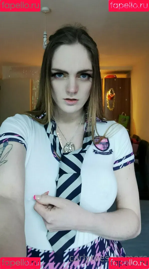 carlyraesummers Onlyfans Photo Gallery 