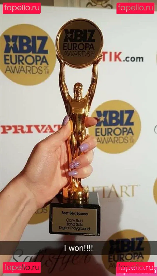 carlyraesummers Onlyfans Photo Gallery 