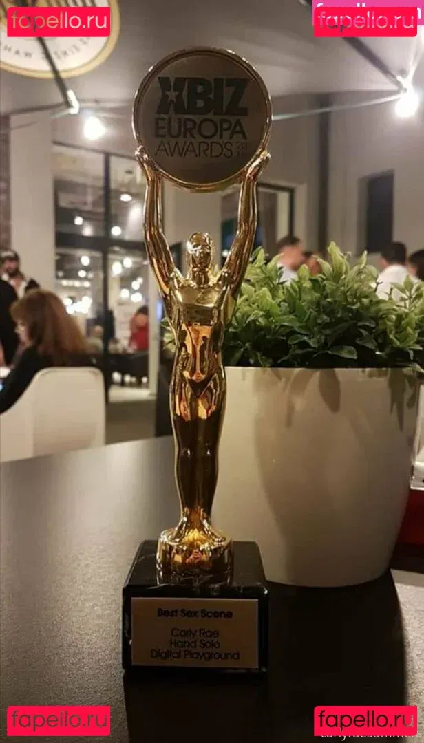 carlyraesummers Onlyfans Photo Gallery 