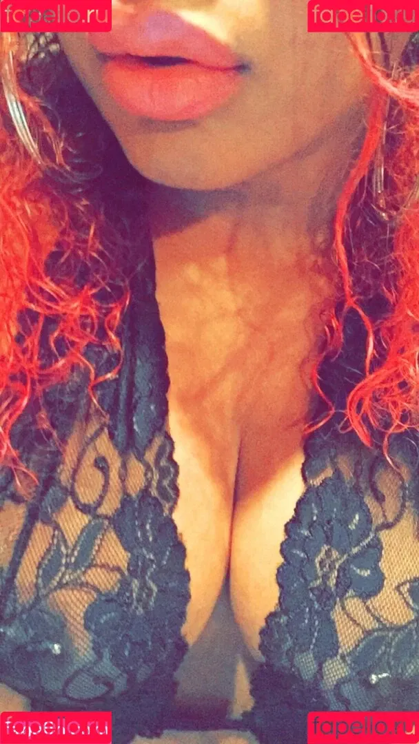 Nyla Rose Onlyfans Photo Gallery 
