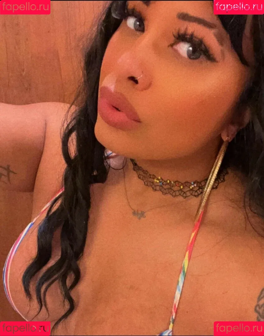 Nyla Rose Onlyfans Photo Gallery 