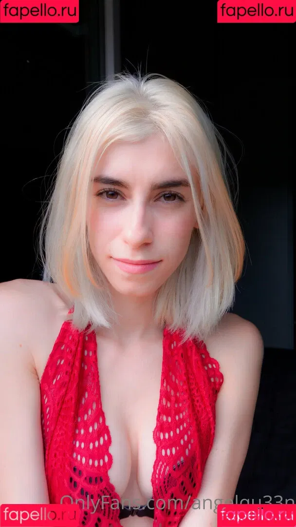 angelqu33n Onlyfans Photo Gallery 