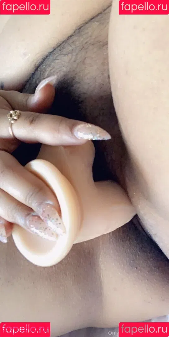 kittikarella Onlyfans Photo Gallery 