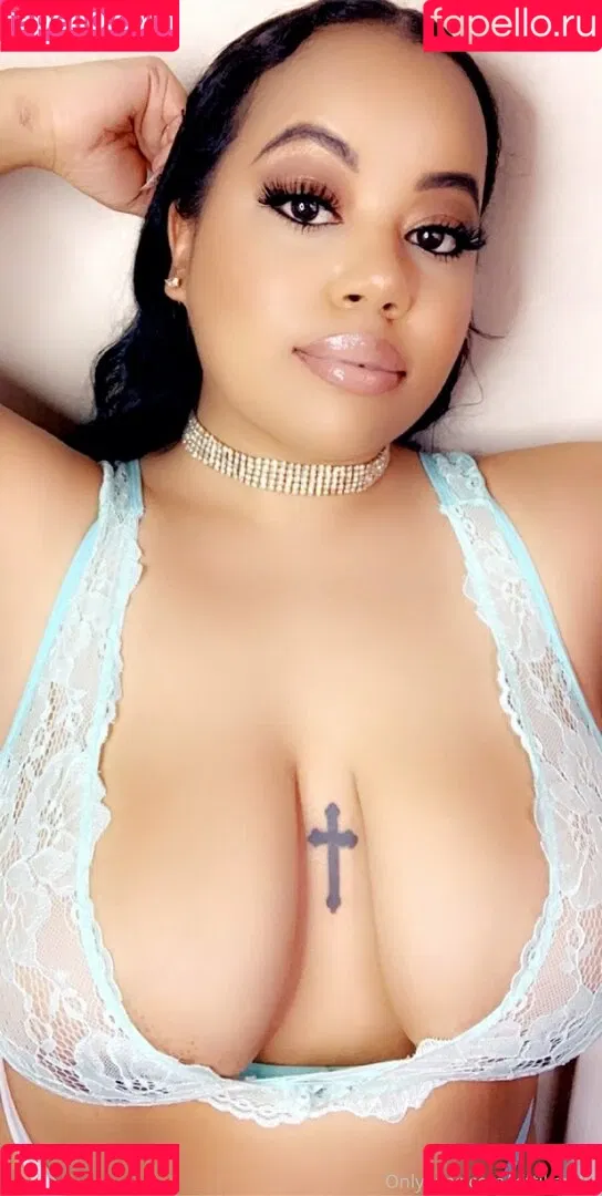 kittikarella Onlyfans Photo Gallery 