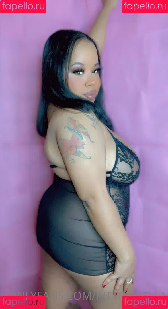 kittikarella Onlyfans Photo Gallery 