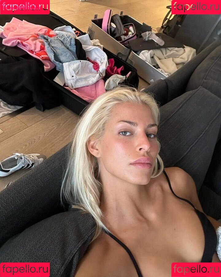 Gaja SG Onlyfans Photo Gallery 