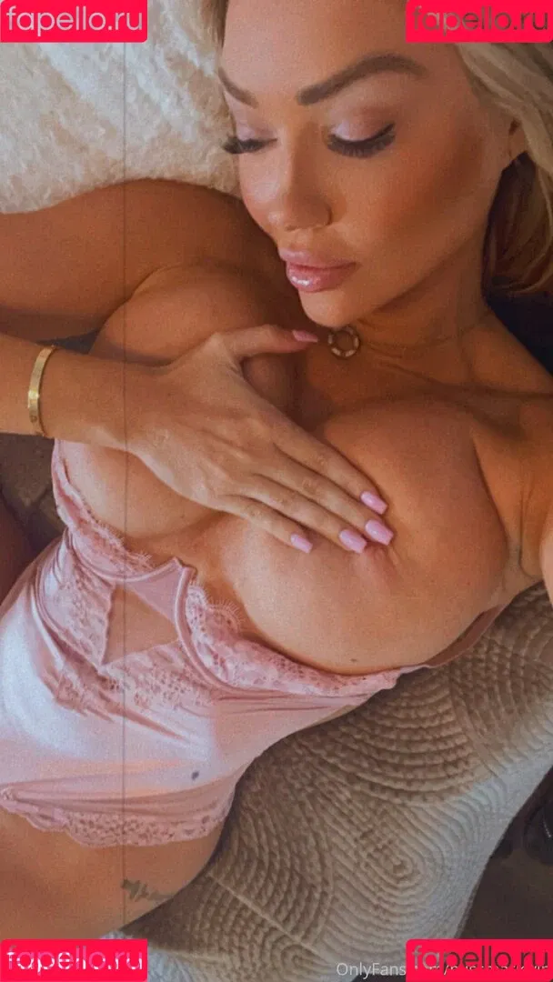 colleenmmcginniss Onlyfans Photo Gallery 