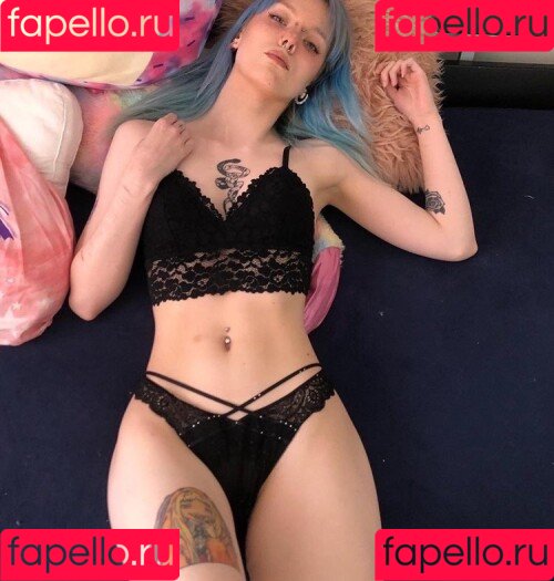 cutiepiesade Onlyfans Photo Gallery 