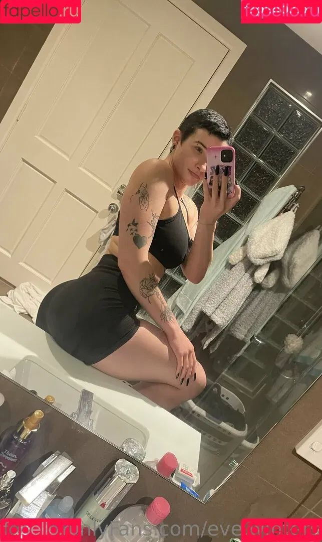 Eve.winters Onlyfans Photo Gallery 