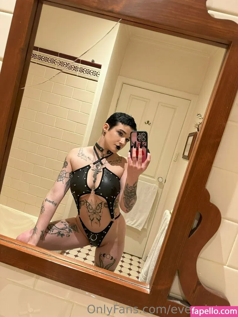 Eve.winters Onlyfans Photo Gallery 