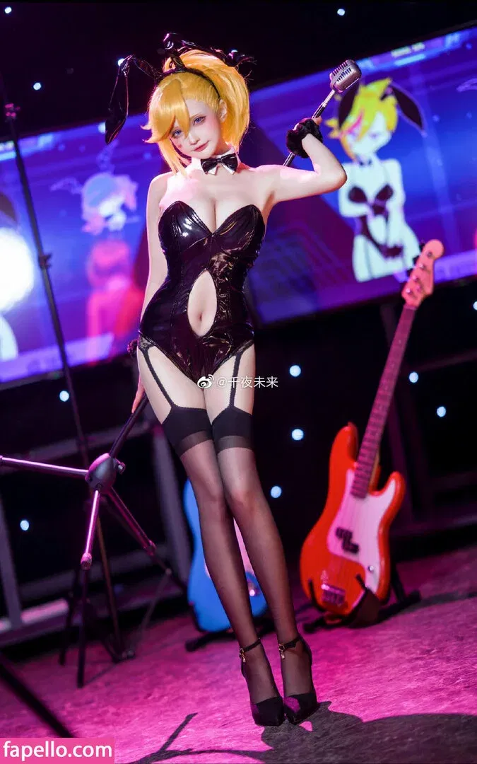 SenyaMiku Onlyfans Photo Gallery 