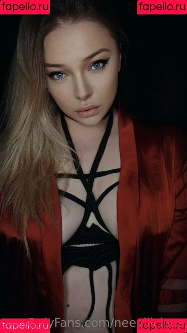 neevilicious Onlyfans Photo Gallery 