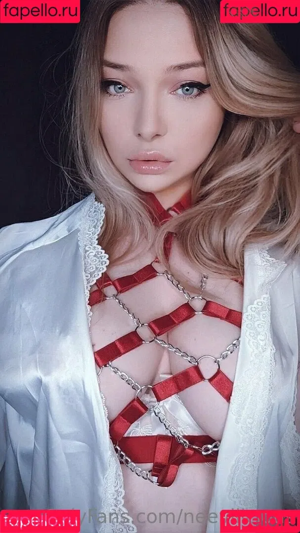 neevilicious Onlyfans Photo Gallery 