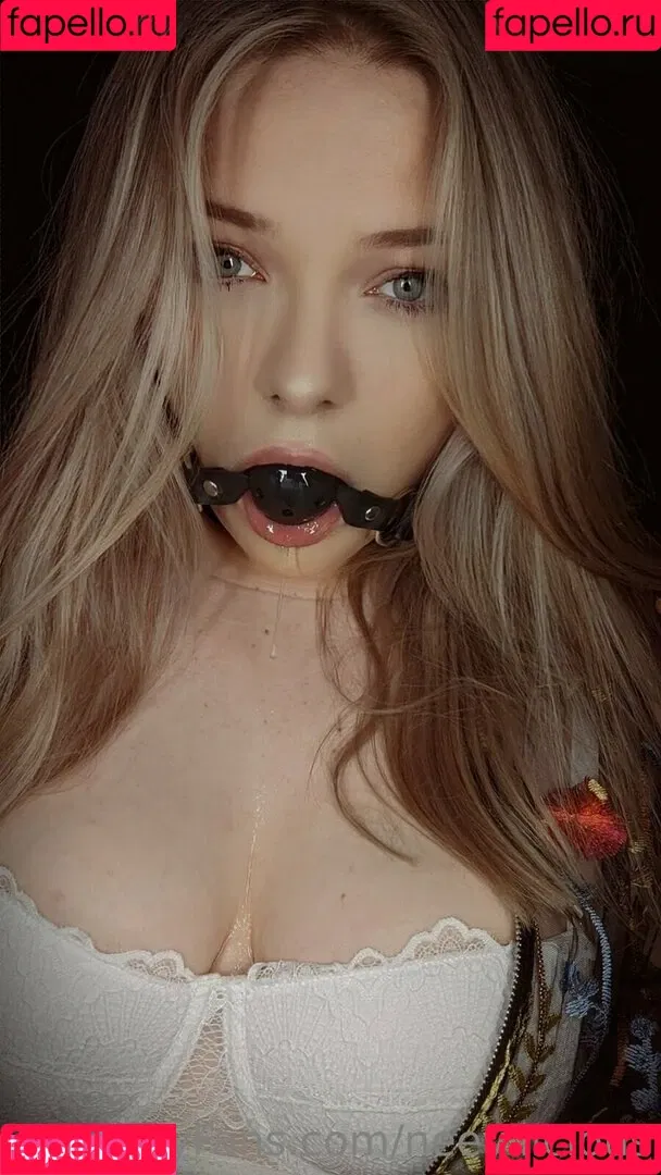 neevilicious Onlyfans Photo Gallery 
