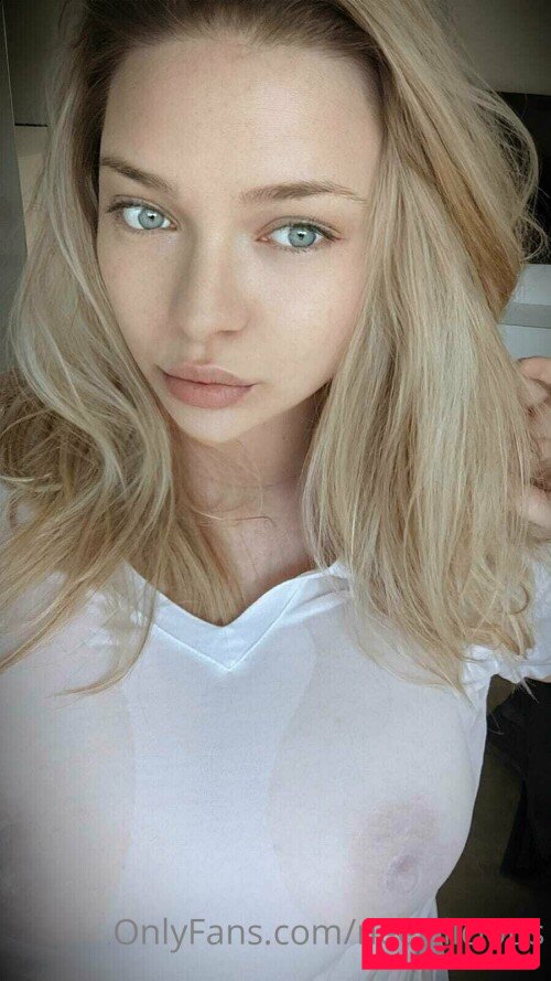 neevilicious Onlyfans Photo Gallery 