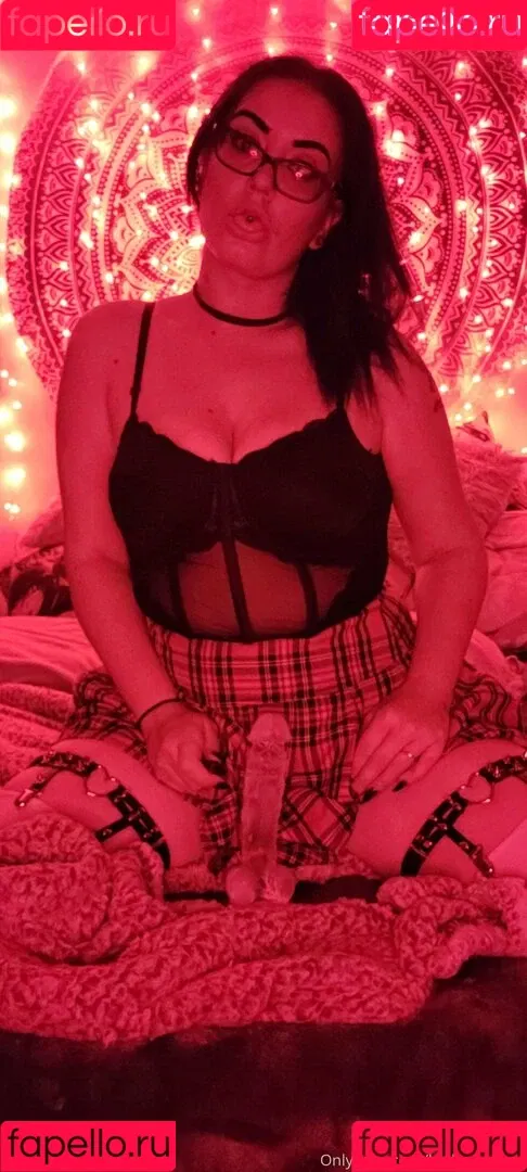 blubodygloss Onlyfans Photo Gallery 